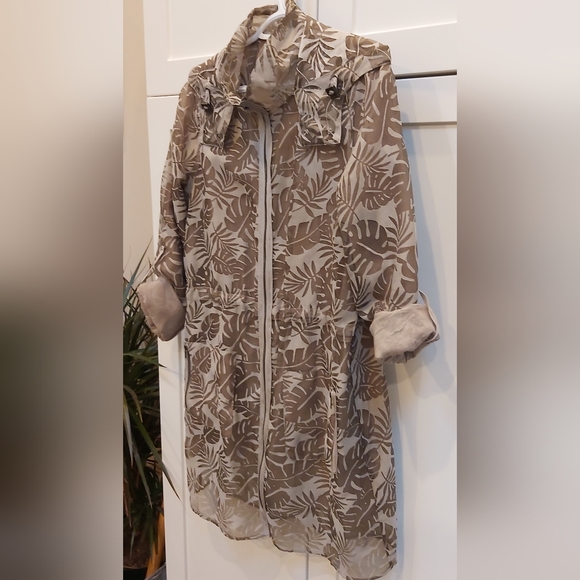 Amanda olive colored jacket - Picture 2 of 9